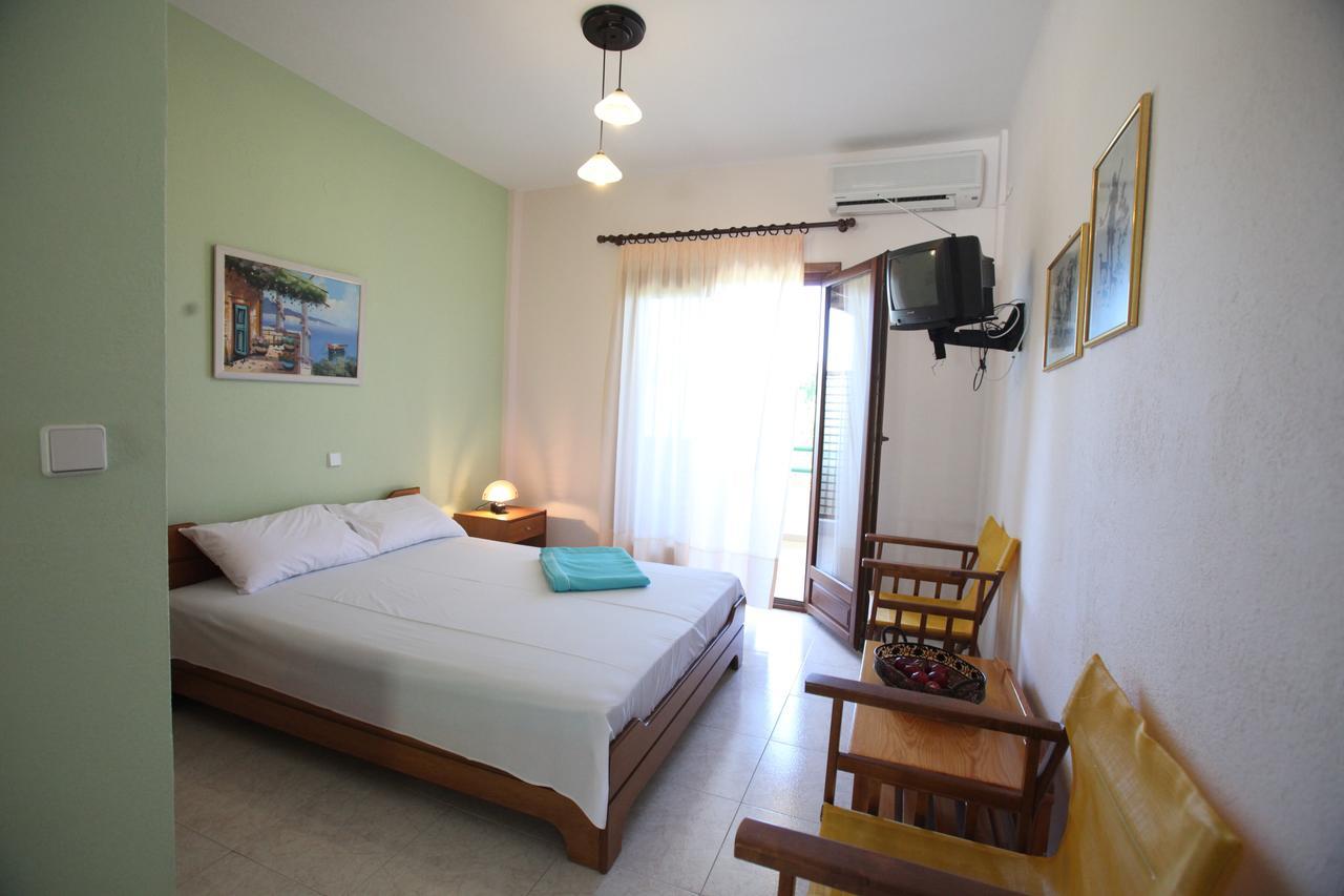 Elena Apartments & Studios Vourvourou Eksteriør billede