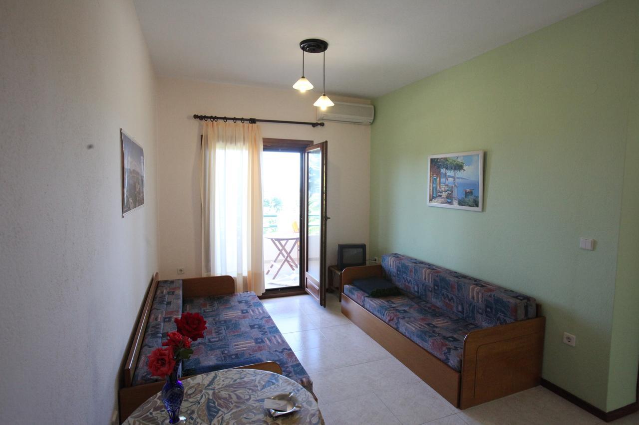 Elena Apartments & Studios Vourvourou Eksteriør billede